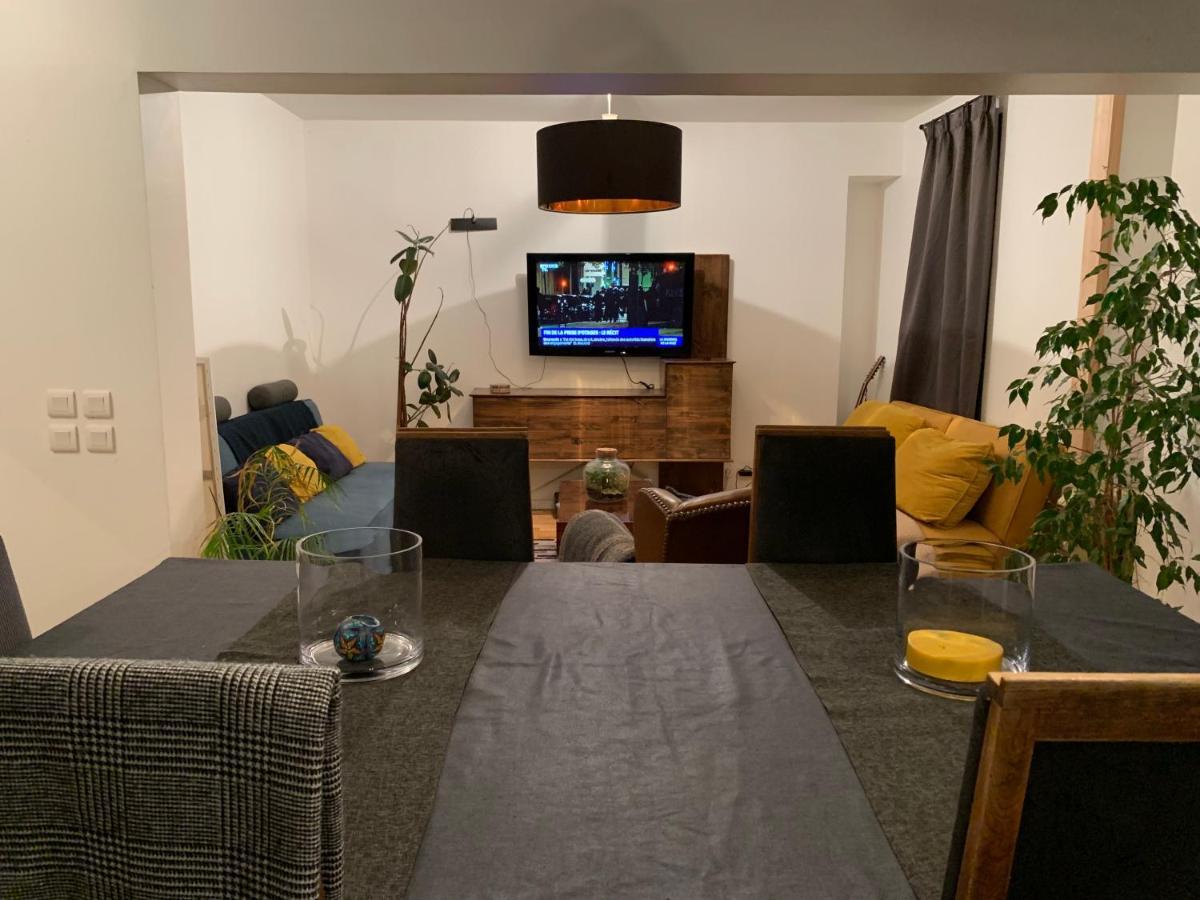 Agreable Logement A Vierzon Centre Exterior photo